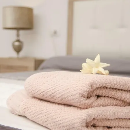 Mirlo Rooms Lanzarote - Garden, Terrace & Shared Kitchen - Macaronesiahomes